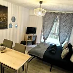 Studio Elegant Avec Acces A La Piscine