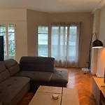 Cozy Flat In Central Nice