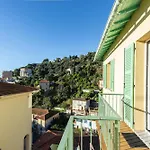 Beautiful & Large Sea View Apartment