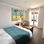 Villa Les 3 Pins - Spacious Escape With Private Pool And Panoramic Views Of The St-Tropez Gulf