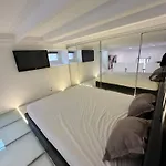 Loft Vieille Ville Cannes Proximite Plage Et Palais Des Festivals