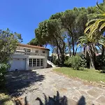 Villa Charmante A Cavalaire Avec Climatisation Et Parking, Proche Port Et Plage - Fr-1-100-346