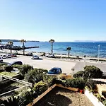 Pleine Vue Mer, A 10 M Plage De Sable, Au Brusc, Terrasse...