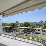 Ref 1987 - Cannes Croisette - Apartment To Rent Sea View