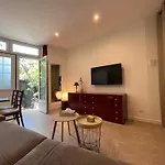 A 1Km Plage Du Midi Et Palais Des Festivals - Appartement Centre Cannes Avec Cour Exterieur Privee