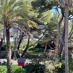 Pinede Plage 5 Pers Refait A Neuf Vue Mer Balneo Clim Parc Exotique