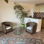 2-Room Apartment With A Magnificent View Of The Sea, In Carqueiranne In The Var, 12Km From The Isles De Porquerolles Boarding Port - 2/4 People