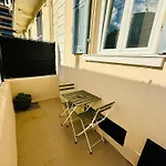 Studio 5 Etoiles A Deux Pas De Monaco !