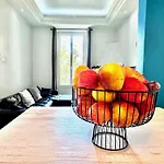 Aparthotel Riviera - Maison Alban - Old Port