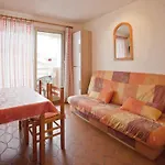 Studio Cabine 4 Pers, Proche Plage Avec Parking Et Climatisation - Fr-1-803-81