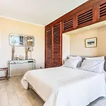 Studio Residence Du Port By Interhome