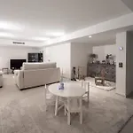 Beautiful 4 Bedroom Villa With Pool In Cannes Center