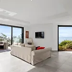 Apartment Residence Arc En Ciel B