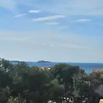 Domaine De La Coudouliere, T2 Climatise Terrasse Vue Mer Sans Vis A Vis Plage A 100M