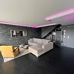 Tres Beau Duplex Avec Jacuzzi Privatif