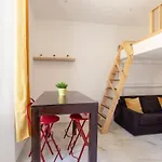 Gioa- Studio Avec Balcon, Place Garibaldi -Paillon