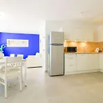 Select'Sohome - Appartement Pour 6 Personnes A Deux Pas Des Commerces Et De La Plage De La Faviere ! - Iloa-C03