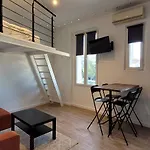 Studio Cosy, 8 Min A Pied Du Palais Et De La Plage