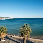 T2 Au Lavandou Face A La Mer Pour 4 Personnes - Fr-1-803-80