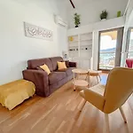 Appartement Vue Mer Et Front De Mer Avec Terrasse