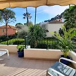 Saint Jean Cap Ferrat Grand Studio Avec Terrasse