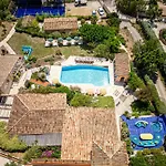 Sumptuous B&B Villa Provencale