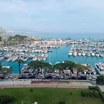 Grand Studio Vue Mer A Marina Baie Des Anges