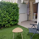 Bagatelle Studio 3Etoiles Rez De Jardin Axelle Locappart