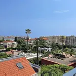 A 2 Pas Des Plages Du Midi 300L