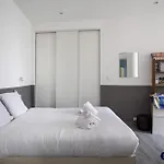 Apartment 10 Minutes Walk From Monaco