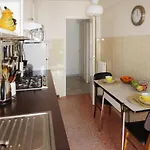 Cosy Holiday Flat With Balcony-Terrace, Antibes