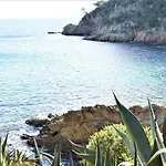 Appartement Climatise 2 Pieces Cabine, 4 Couchages, Proche Plage Et Centre, Cavalaire-Sur-Mer - Fr-1-226B-171