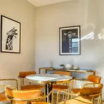 Ref 1392 - Cannes Palais Des Festivals Apartment For Rent