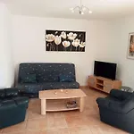 Appartement 3 Pieces Avec Terrasse Proche Plage A Saint-Raphael - Fr-1-226A-201