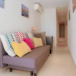 Superbe Villa-Appartement Sur La Croisette Avec Grande Terrasse