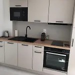 Appartement Neuf, Climatise Et Au Calme A Frejus Plage