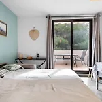 Domaine Coudouliere Avec Piscine