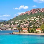Tres Belle T2, Vue Mer ,Le Tout A Pied