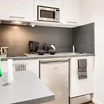 Cannes Centre Cosy Appartement Avec Mezzanine
