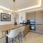 Appartements Croisette Grand Hotel