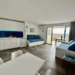 Les Restanques Vue Mer Capucines 1057