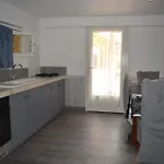 Chambres D'Hotes En Rez De Villa Avec Piscine