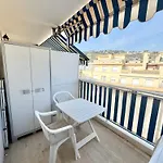 Le Doris , Studio Climatise Proche Bord De Mer