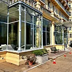 Le Palais Bellevue - Cannes