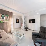 3 Pieces Au Calme Avec Terrasses Et Verdure
