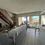 Magnifique Appartement T3 4 Pers Vue Panoramique Port Et Mer Hye200-230
