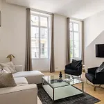 C1 Suite Hoche 3 Bdr Ac 5Mins Walk Palais Fest &Beach