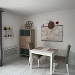 Appartement Entier 2 Chambres De 2 A 6 Personnes Max Avec Jardin Et Plancha