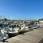 Appartement T2 Climatise Avec Balcon Et Parking A La Londe - Fr-1-826-1
