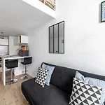 Bright Duplex Mezzanine - Cannes Center - 1Br 3P